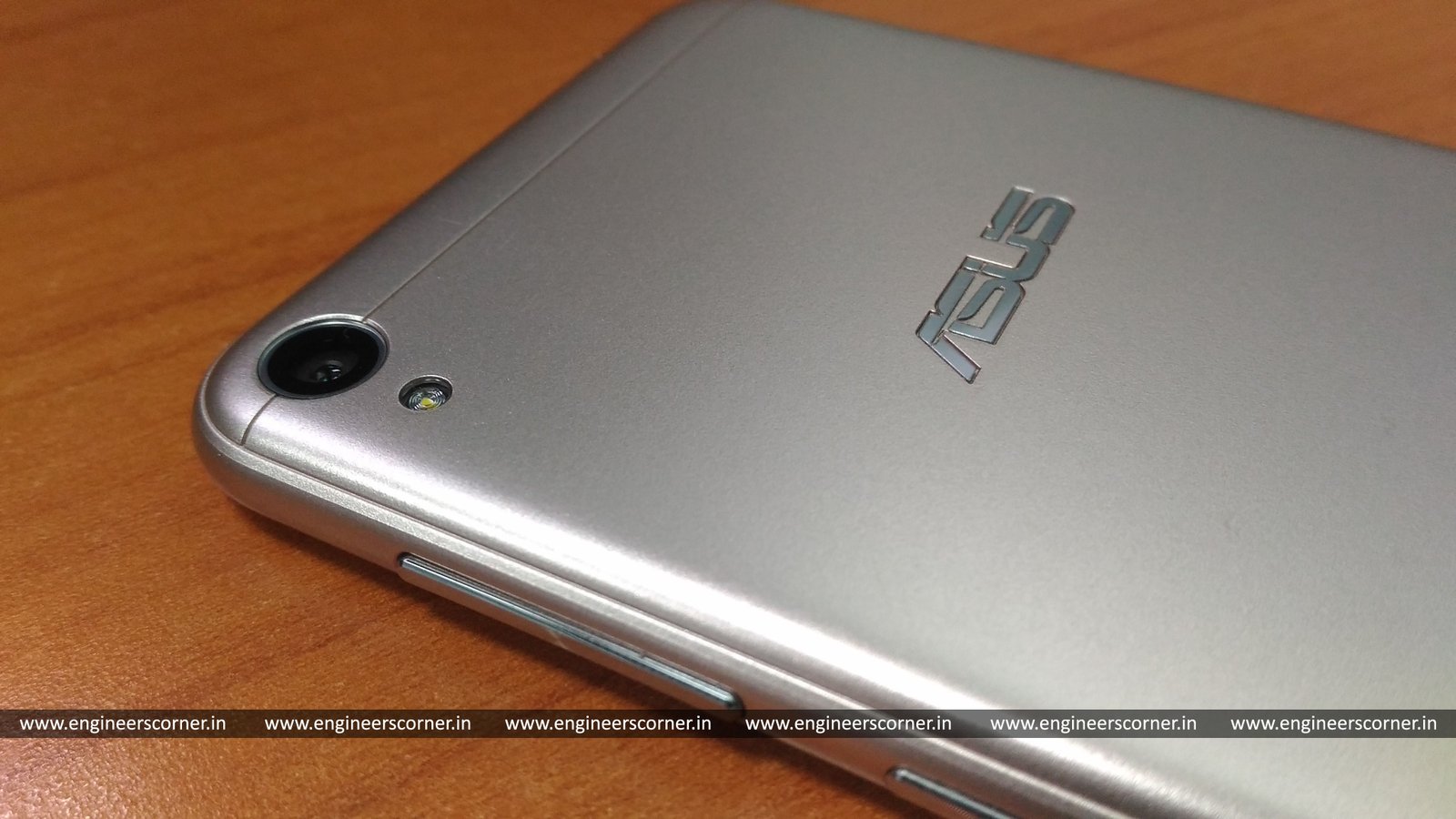 ASUS Zenfone Live Review