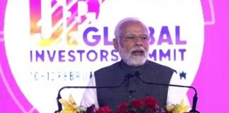 PM Modi Inaugurates Uttar Pradesh Global Investors Summit 2023: A Step Forward for Business Growth in Lucknow Prime Minister Narendra Modi in Uttar Pradesh